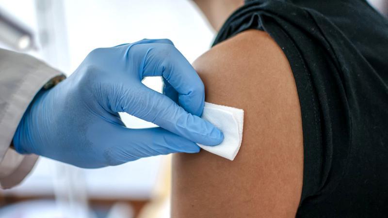 Vaccinul cu eficiență zero împotriva COVID. Milioane de oameni au fost deja vaccinați cu el!