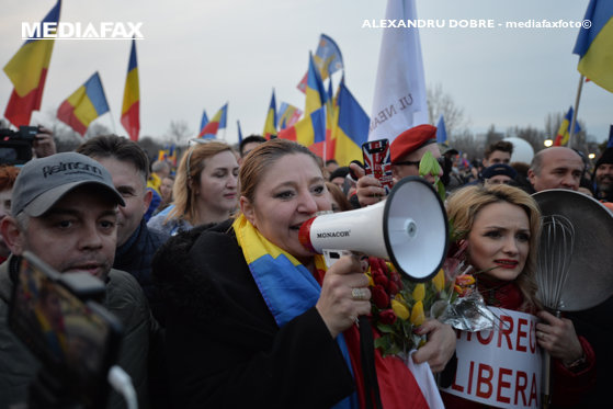George Simion, Diana Șoșoacă și Claudiu Târziu, amendați cu câte 15.000 de lei fiecare, după ce au participat la protestul de luni