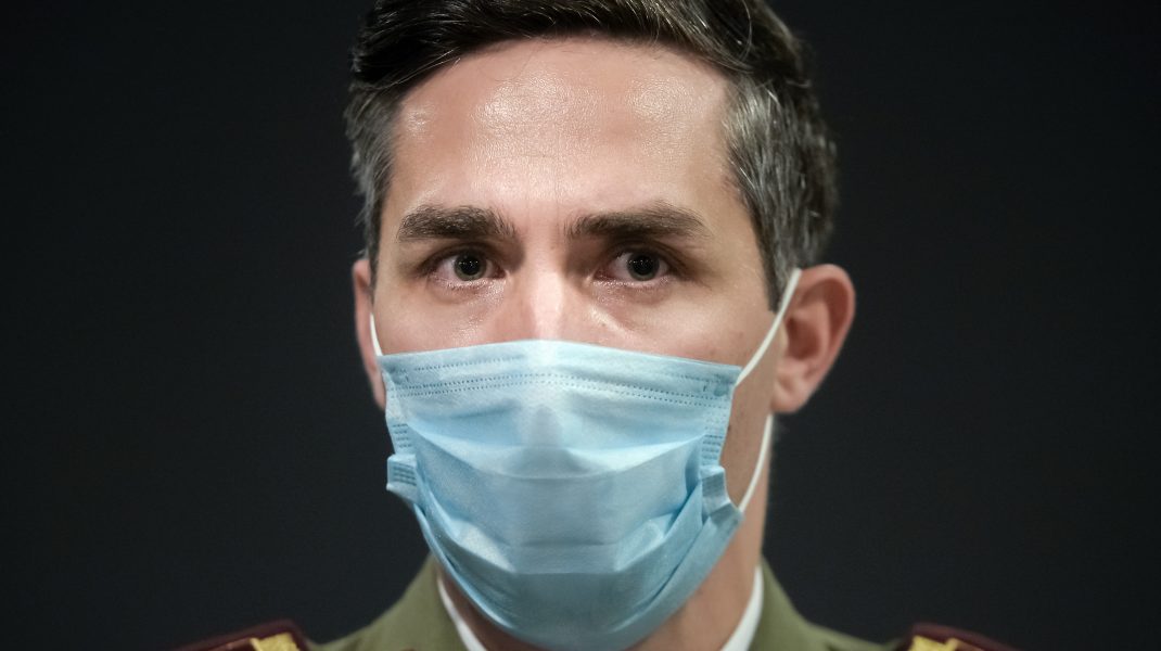 Valeriu Gheorghiță, despre implicarea maneliștilor în vaccinare: Mărturisesc că m-am gândit