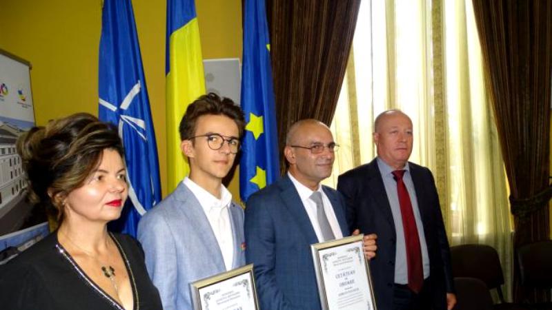 Elev din Botoșani, admis la cea mai prestigioasă instituție științifică din Franța: „Nu putem decât să ne plecăm cu apreciere în fața seriozității de care dă dovadă”