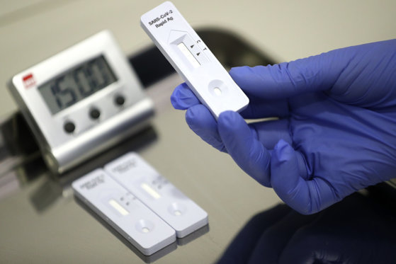 Primul autotest antigen Covid-19 din România a fost avizat