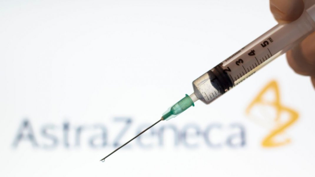O femeie de 35 de ani a murit din cauza unui accident vascular cerebral cauzat de vaccinul AstraZeneca