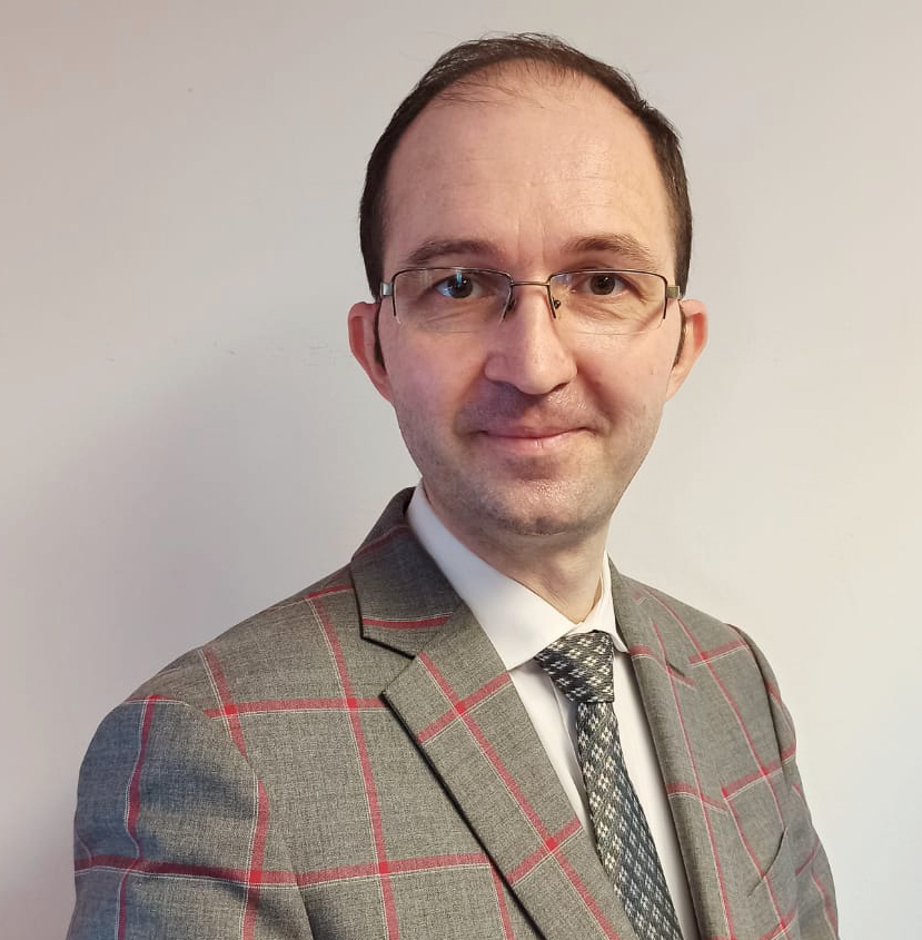 Medicul Andi Radu Agrosoaie, specialist în boli infecțioase: „Virusul COVID-19 se transformă într-o boală cronică pulmonară, nu va dispărea în perioada următoare”