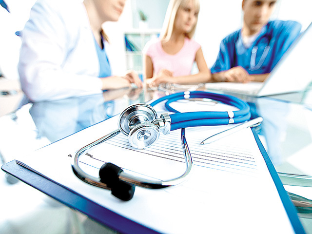 EY: Piața abonamentelor medicale din România generează un impact de 776 milioane euro la nivelul veniturilor pe lanțul valoric