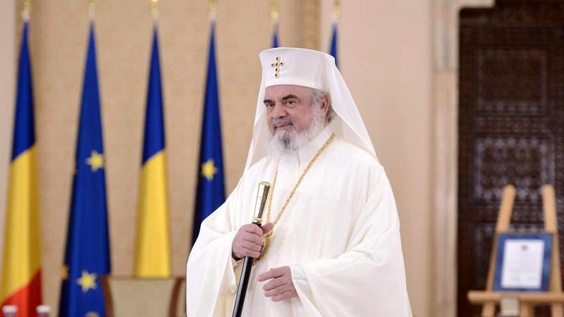 Patriarhul Daniel, mesaj pentru elevi:Școala și Biserica sunt lumini ale formării voastre spirituale