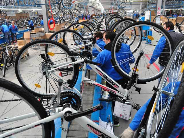 România a devenit în primul an de pandemie al treilea cel mai mare producător de biciclete din UE, depășind Germania