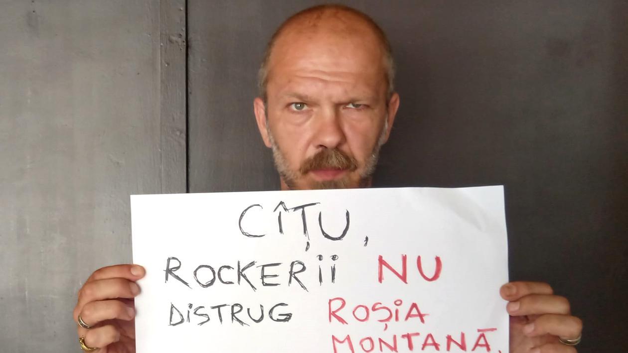 Mihnea Blidariu, solistul de la Luna Amară, critici dure la adresa lui Florin Cîțu: ”Un parvenit deghizat în băiat de gașcă. Vrea sa scoată dosarul Roșiei Montane de pe lista UNESCO”