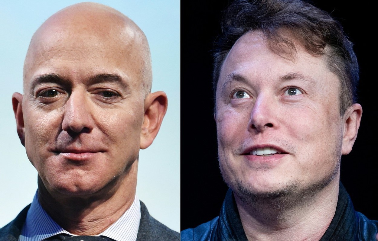Amazon angajează echipa dedicată sateliților de internet din cadrul Facebook, într-o lovitură adresată direct companiei SpaceX, condusă de Elon Musk