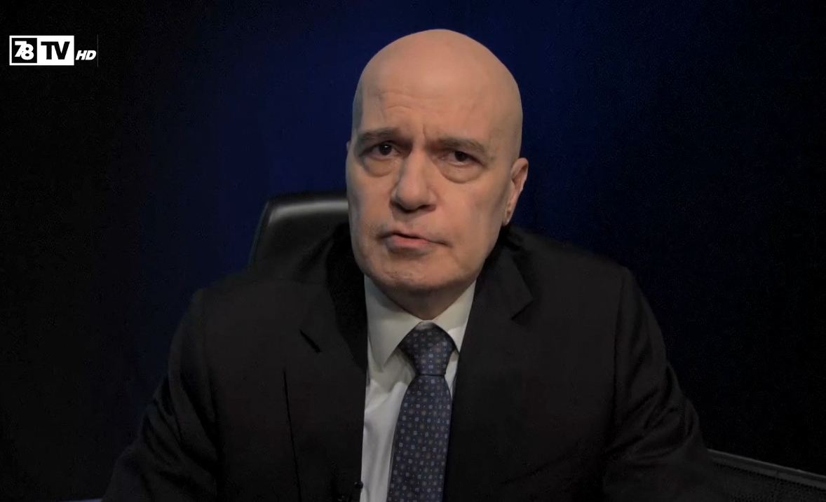 Partidul anti-sistem al unui fost cântăreț se pregătește să câștige alegerile din Bulgaria. Cine este Slavi Trifonov, un fost star pop care ar putea conduce următorul guvern de la Sofia