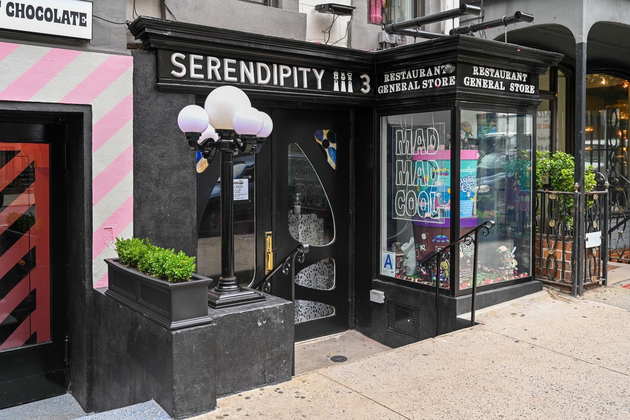 După cel mai scump burger și înghețata de 1.000 de dolari, un restaurant din New York intră în cartea recordurilor pentru cei mai scumpi cartofi prăjiți din lume. Cum arată și cât costă o porție