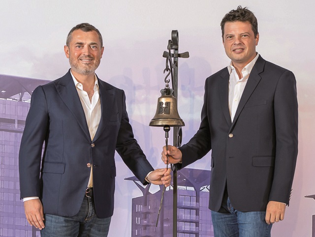 Victor Capitanu si Andrei Liviu Diaconescu, cei doi fondatori ai dezvoltatorului One United Properties, au cumpărat peste 800.000 de acțiuni ale companiei, la un preț total de peste 1,5 milioane lei