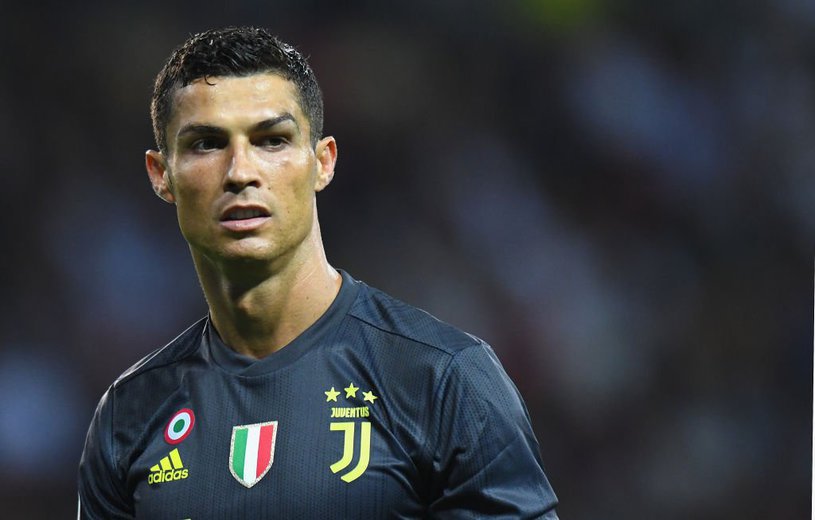Acțiunile clubului de fotbal Manchester United au crescut spectaculos, după ce Cristiano Ronaldo s-a transferat la celebrul club: Valoarea de piață a clubului a ajuns la 3 miliarde de dolari