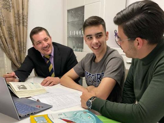 INTERVIU Generația Z. Care sunt cauzele depresiei la adolescenți și tineri? O discuție cu psihologul Mihai Copăceanu