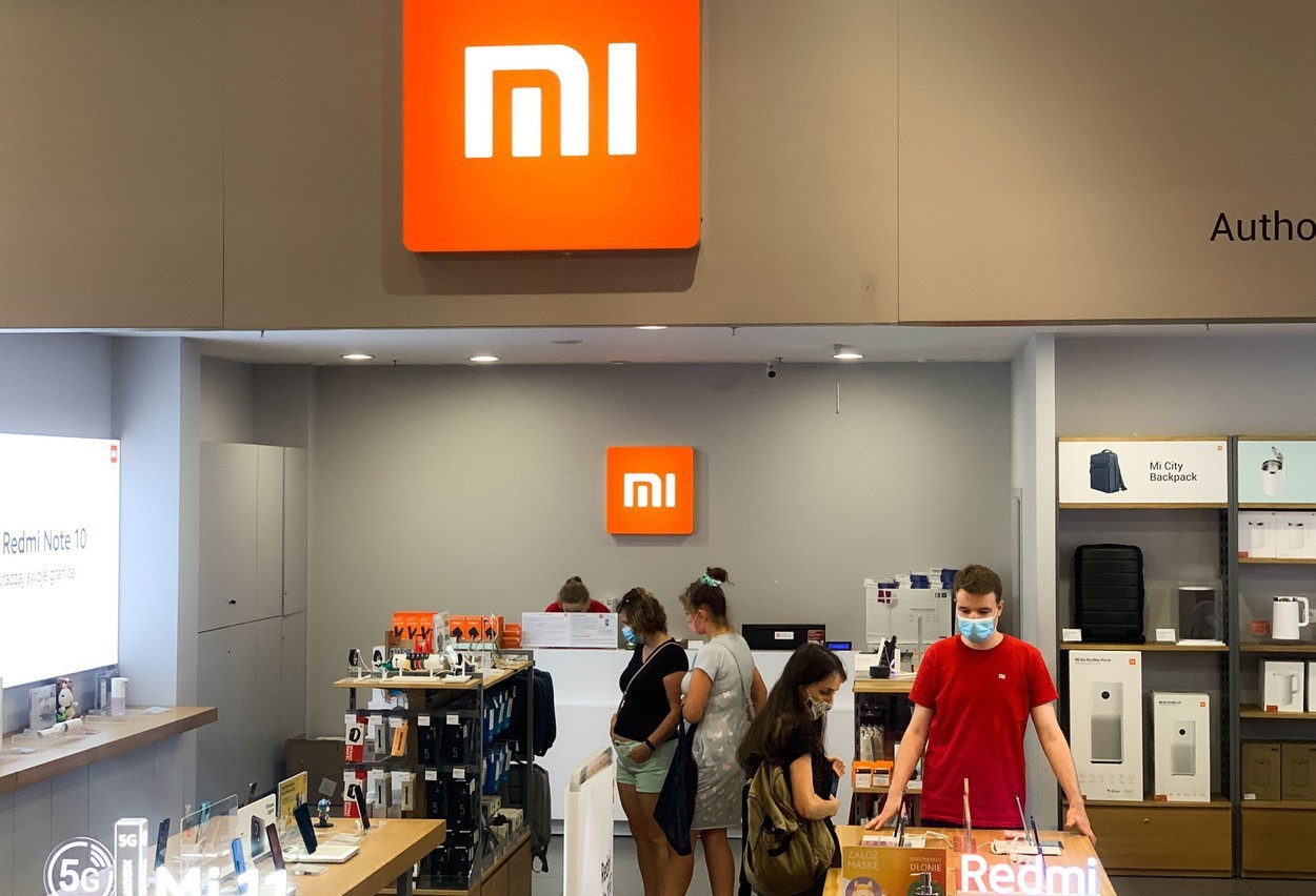 Din saga „ascensiunii giganților chinezi”: Xiaomi a vândut mai multe telefoane decât Samsung și Apple în iunie, plus 26% față de luna precedentă. Ce șanse are ca trendul să continue în lunile următoare