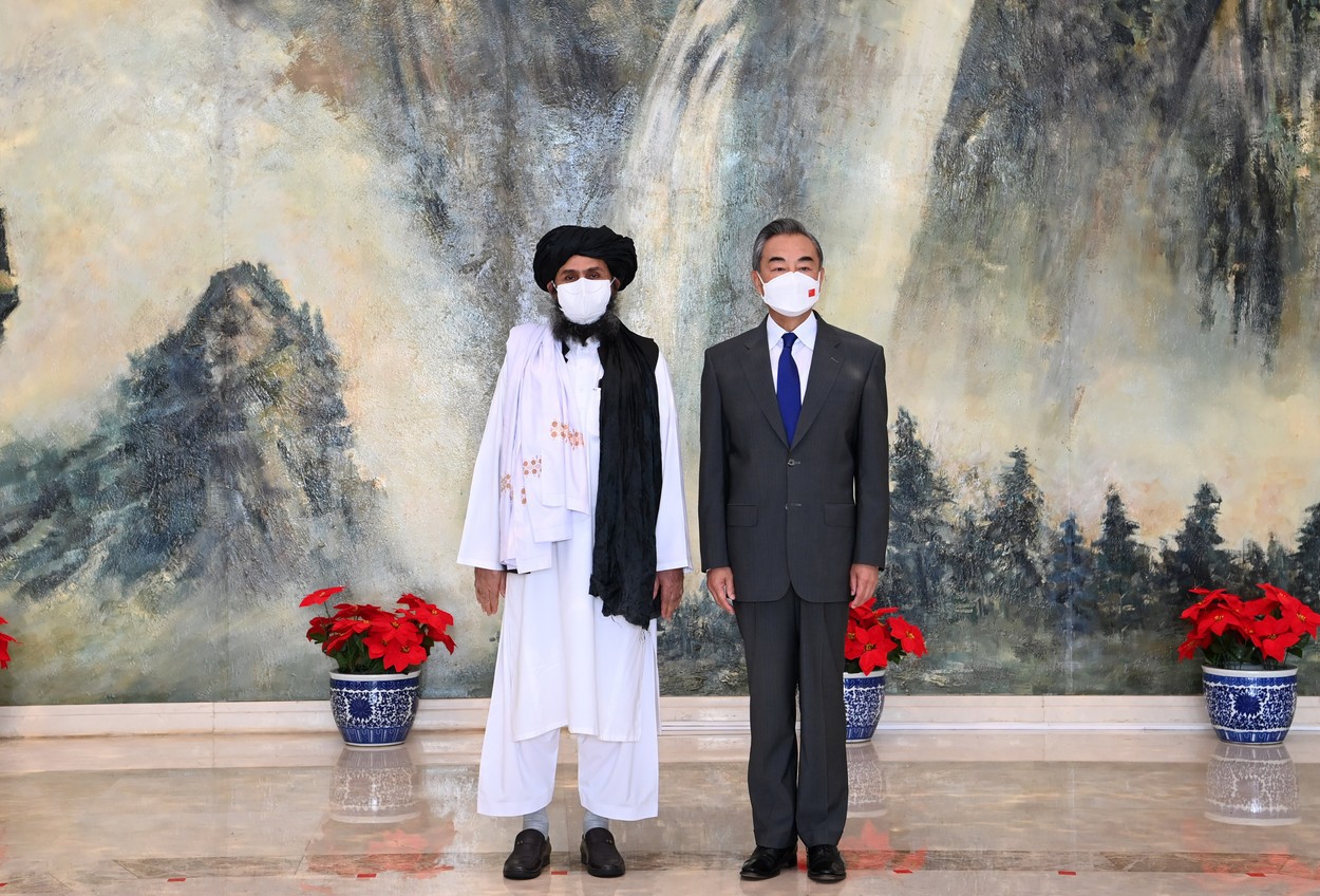 Presa internațională: Ce urmărește, de fapt, China prin dezvoltarea relațiilor cu talibanii