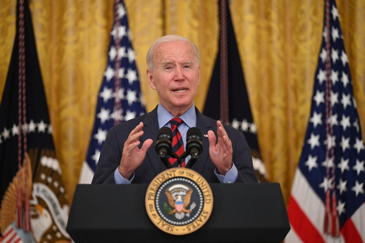 Cel mai lung și costisitor război al Americii s-a încheiat cu o înfrângere rușinoasă. Ultimul soldat american a părăsit Afganistanul. Întrebarea este ce va rămâne în urmă. Răspunsul presei internaționale