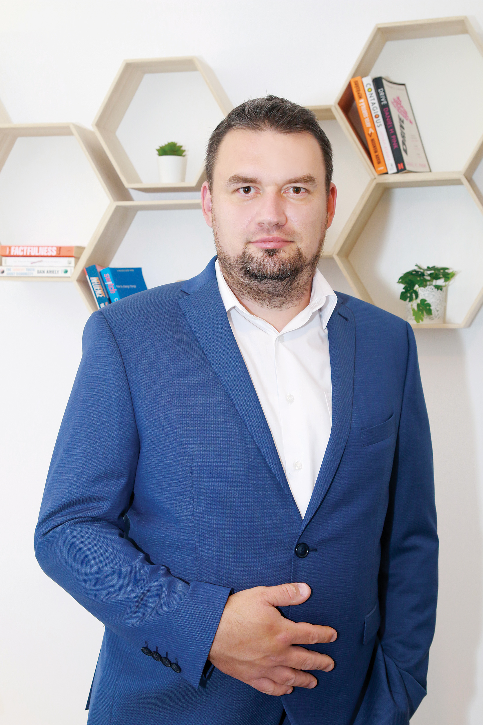 Vlad Octavian Vărzaru: „Oamenii, cunoștințele si experiența acestora reprezintă probabil cel mai valoros bun pe care o companie îl poate deține, iar dezvoltarea și păstrarea acestora trebuie sa fie un obiectiv al fiecărui manager”