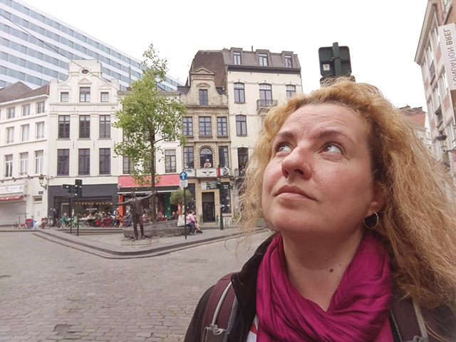 Diana Culescu, președintele Asociației Peisagiștilor din România: La fel cum se pune praful pe mobilă în casă, așa se pune pe arbori afară și nu se mai depune în plămânii noștri, atunci când arborii există