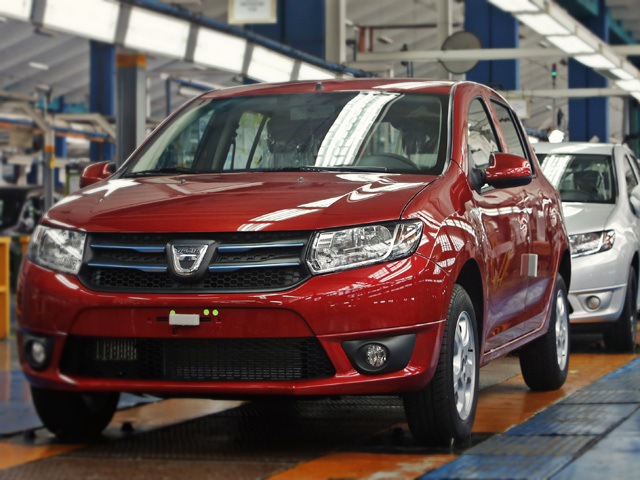 Pierderile ajung la 600 mil. euro: Dacia mai oprește încă cinci zile producția din cauza lipsei microcipurilor