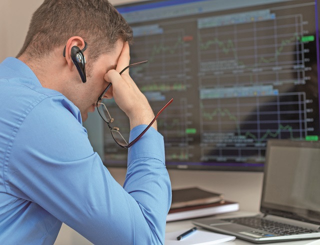„Too big to fail?“, din nou pe agendă la 13 ani de la falimentul Lehman Brothers. O nouă undă de șoc din China înspăimântă investitorii: colapsul gigantului imobiliar Evergrande, cu datorii mai mari decât PIB-ul României