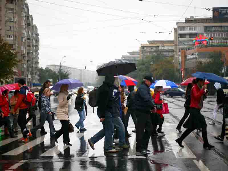 Prognoza meteo pentru următoarele 4 săptămâni. Cum va fi luna octombrie