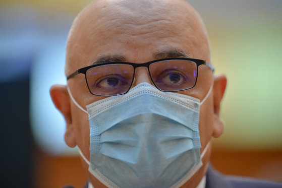 Propunerea de carantinare a Capitalei și a județului Ilfov a fost respinsă. Comitetul tehnico-științific nu a aprobat propunerea de carantinare, însă propune întărirea controalelor pentru respectarea măsurilor