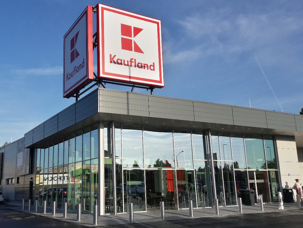Cum vor funcționa magazinele Kaufland de Crăciun și de Anul Nou