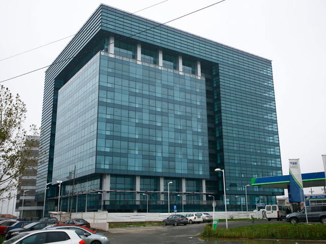 Cubic Center, o clădire de birouri clasa A, este pregătită pentru chiriași mari și mici