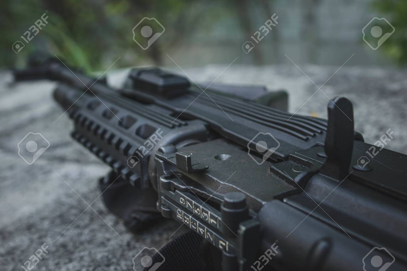 Exporturile de arme ale României au scăzut de la 195 mil. euro în 2018 la 116 mil. euro în 2020