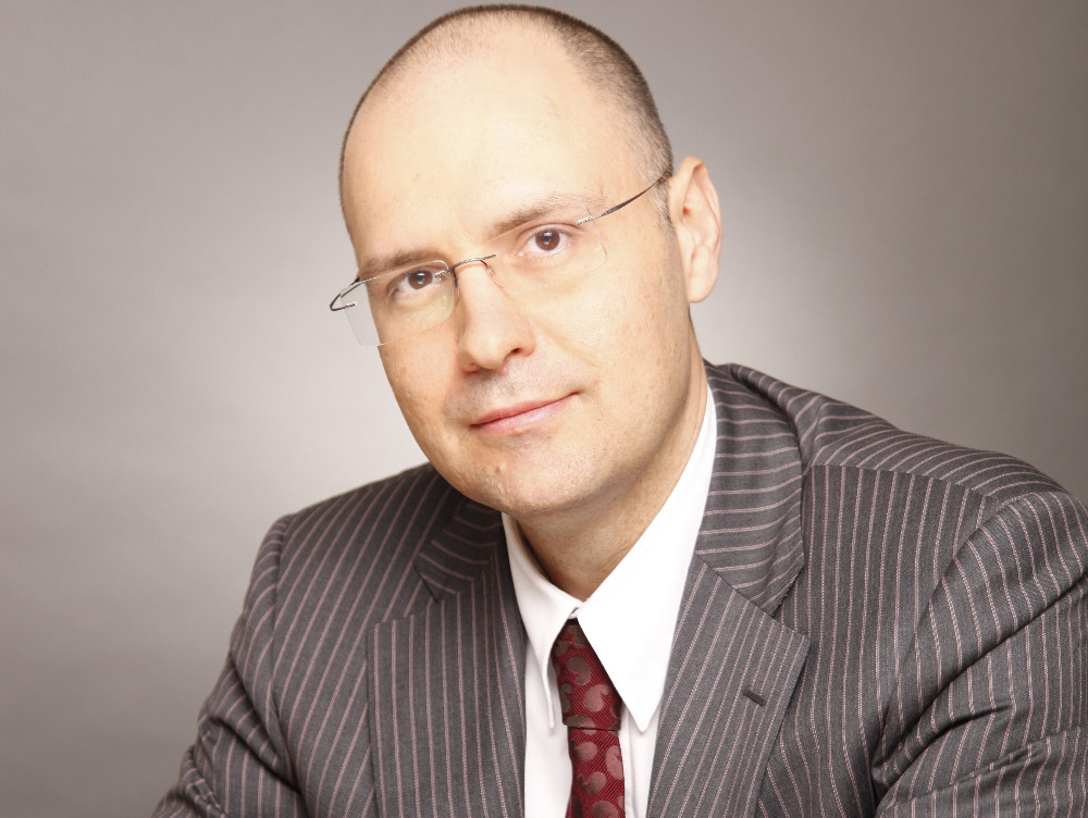 PwC: Ce noutăți aduce Codul fiscal: Tichetele cadou vor putea fi acordate de acum doar salariaților