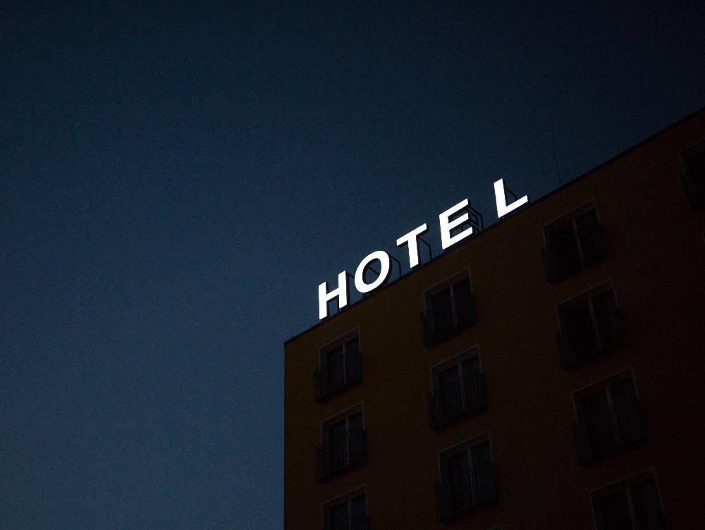Dispare definitiv cel mai mare hotel din România. Care este motivul și ce vor să facă proprietarii cu clădirea