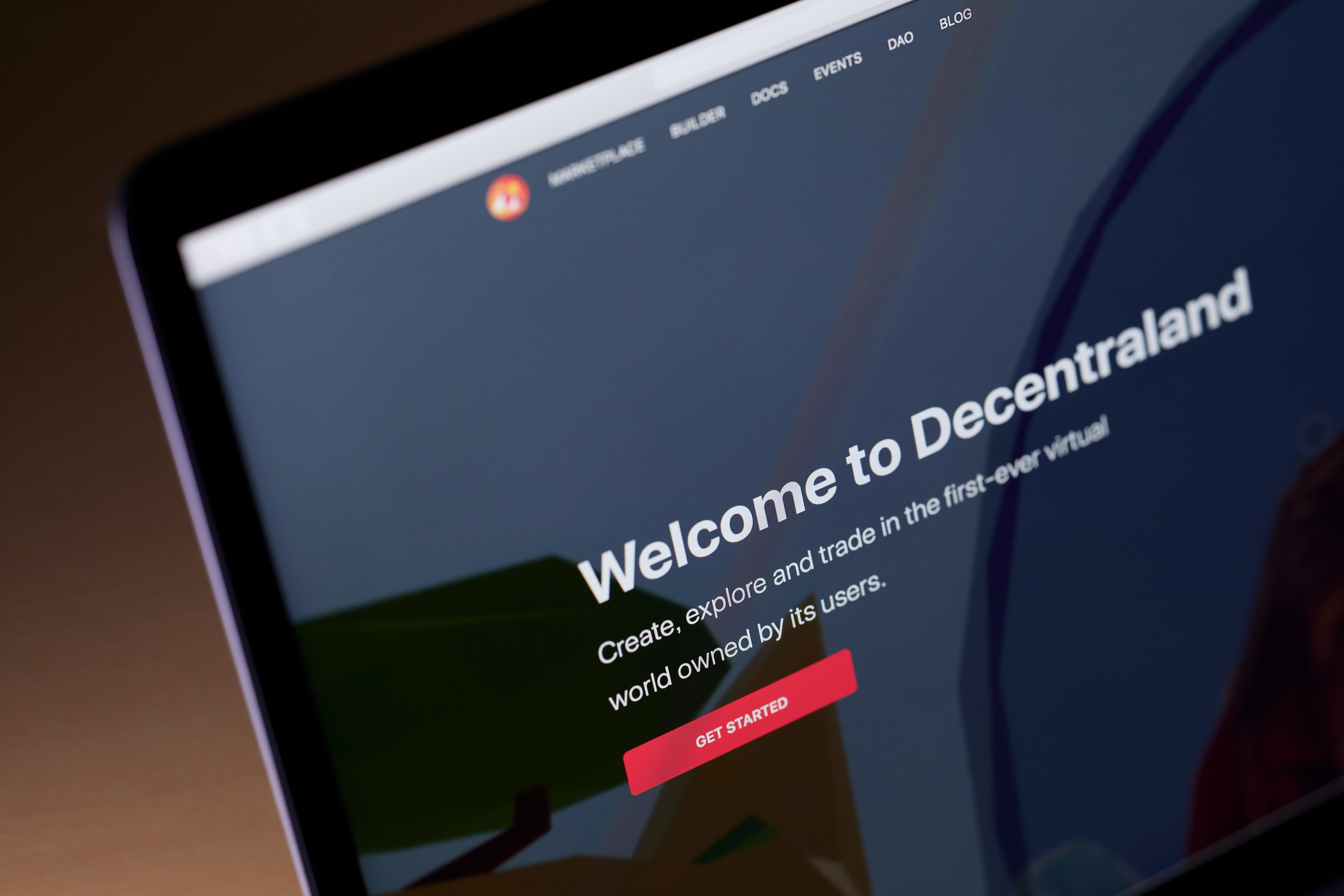 Gigantul Samsung își deschide primul magazin din metavers: sud-coreeni aduc în metaversul Decentraland o versiune virtuală a magazinului-fanion Samsung 837 din New York