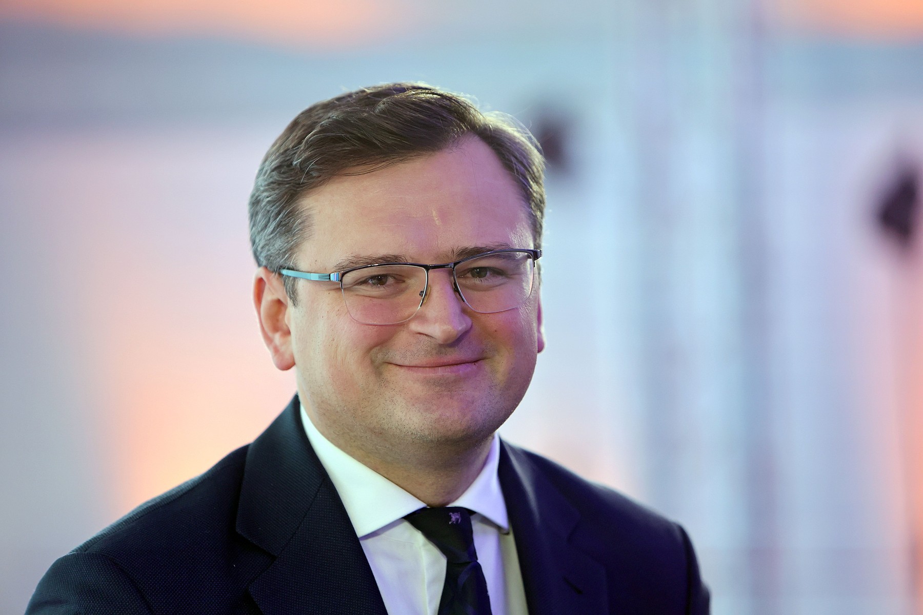Ministrul de Externe al Ucrainei exclude concesiile: ”Nu vom fi în poziția unei țări care răspunde la telefon, ascultă instrucțiunile și le urmează”