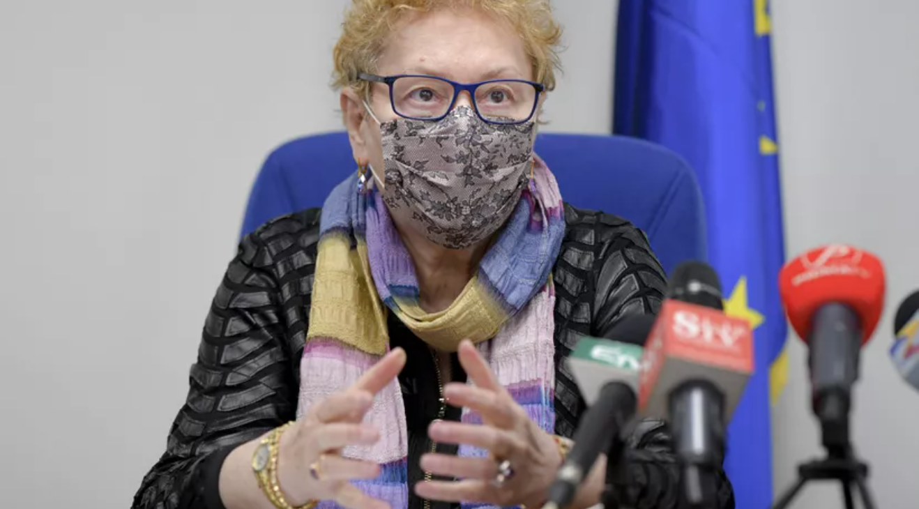 Avocatul Poporului se opune obligativității certificatului verde la locul de muncă: „Condiționarea contractului de muncă de vaccinare este neconstituțională”