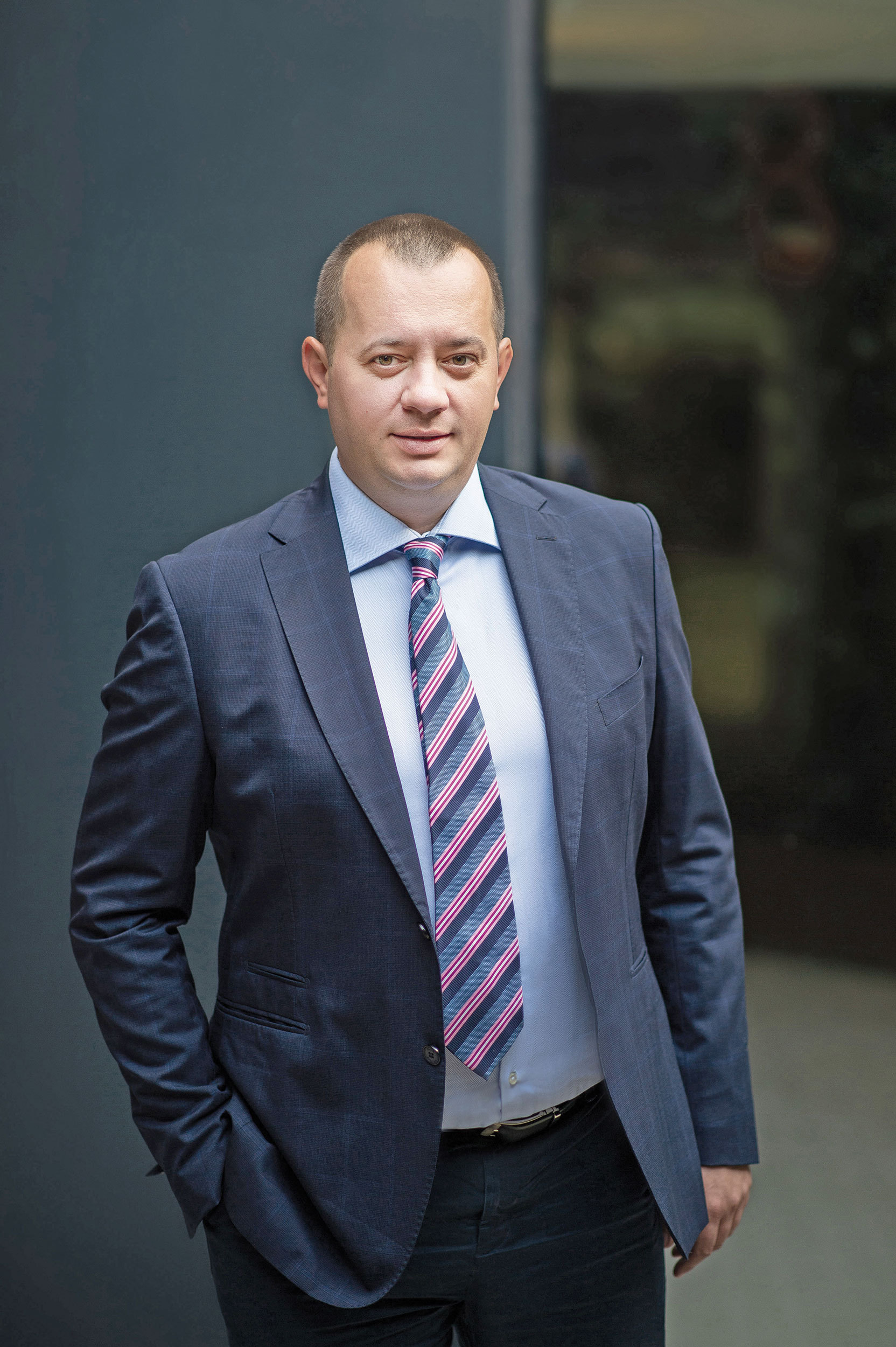 100 Cei mai admirați CEO din România 2021. Bogdan Neacșu, director general, CEC Bank - 097