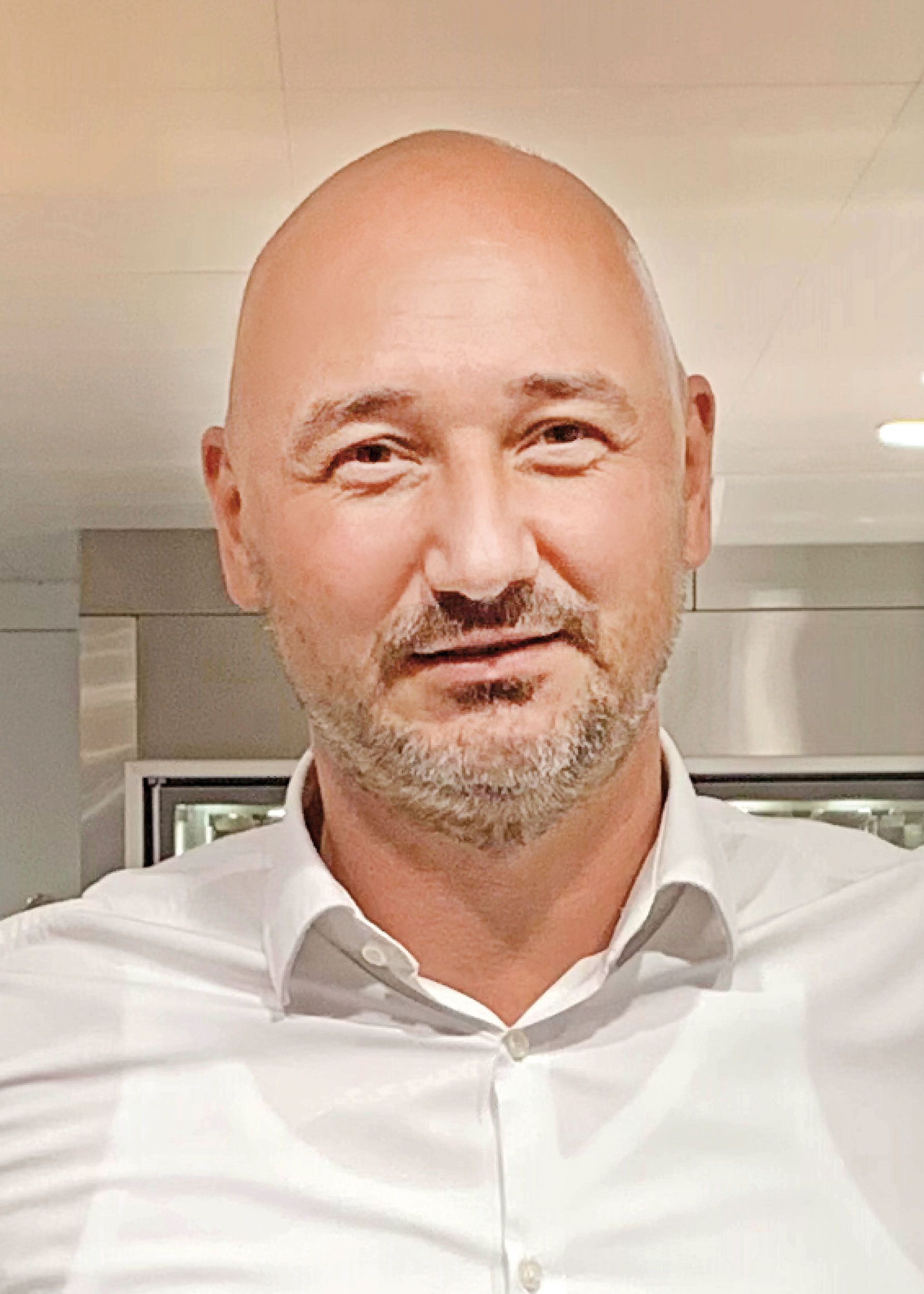 100 Cei mai admirați CEO din România 2021. Marian Alexe, director general Tchibo Coffee Service România, Bulgaria, Ungaria - 045
