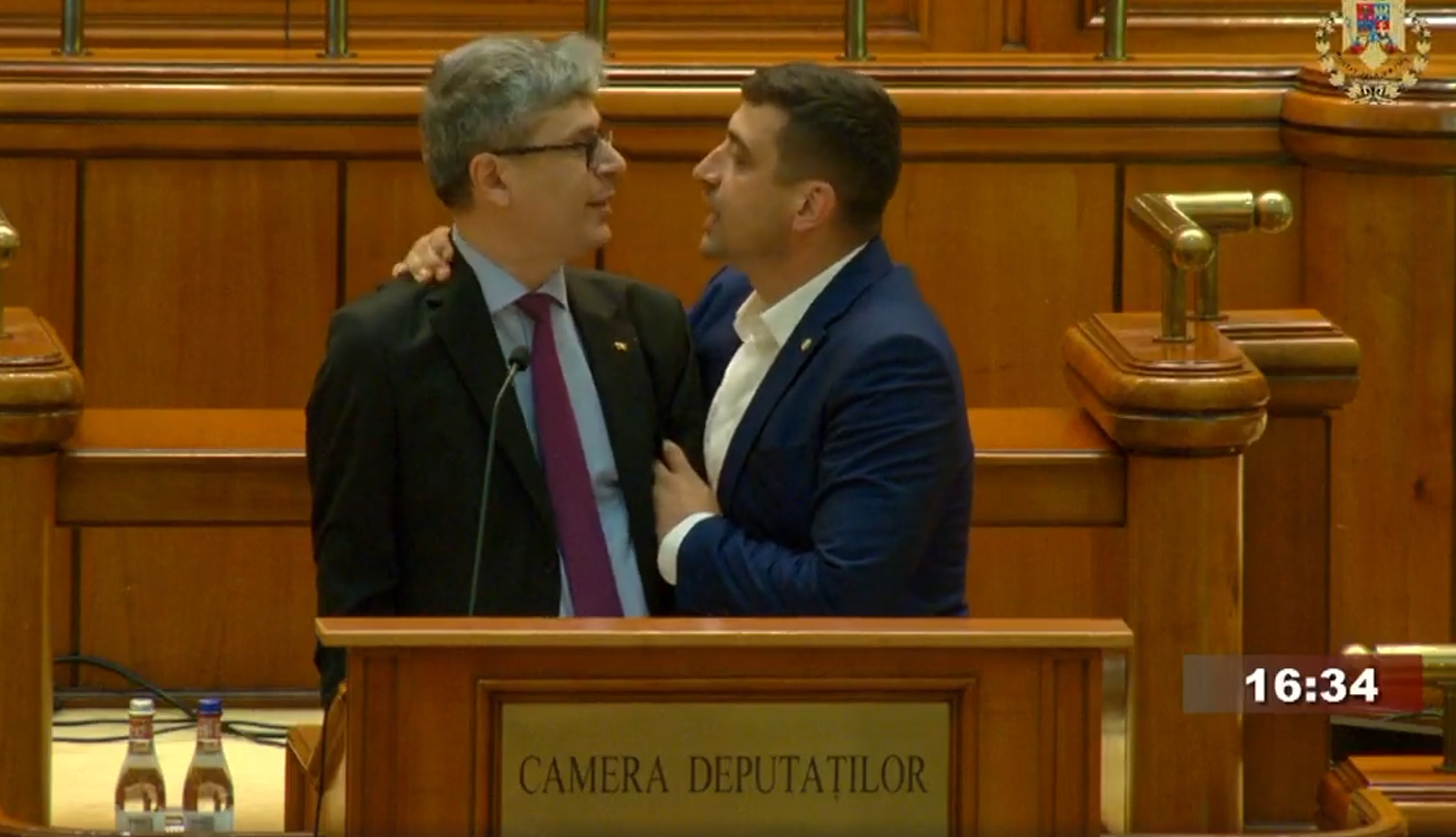 Discursul ministrului Energiei, întrerupt de George Simion: Hoțule vs. Ești un prost