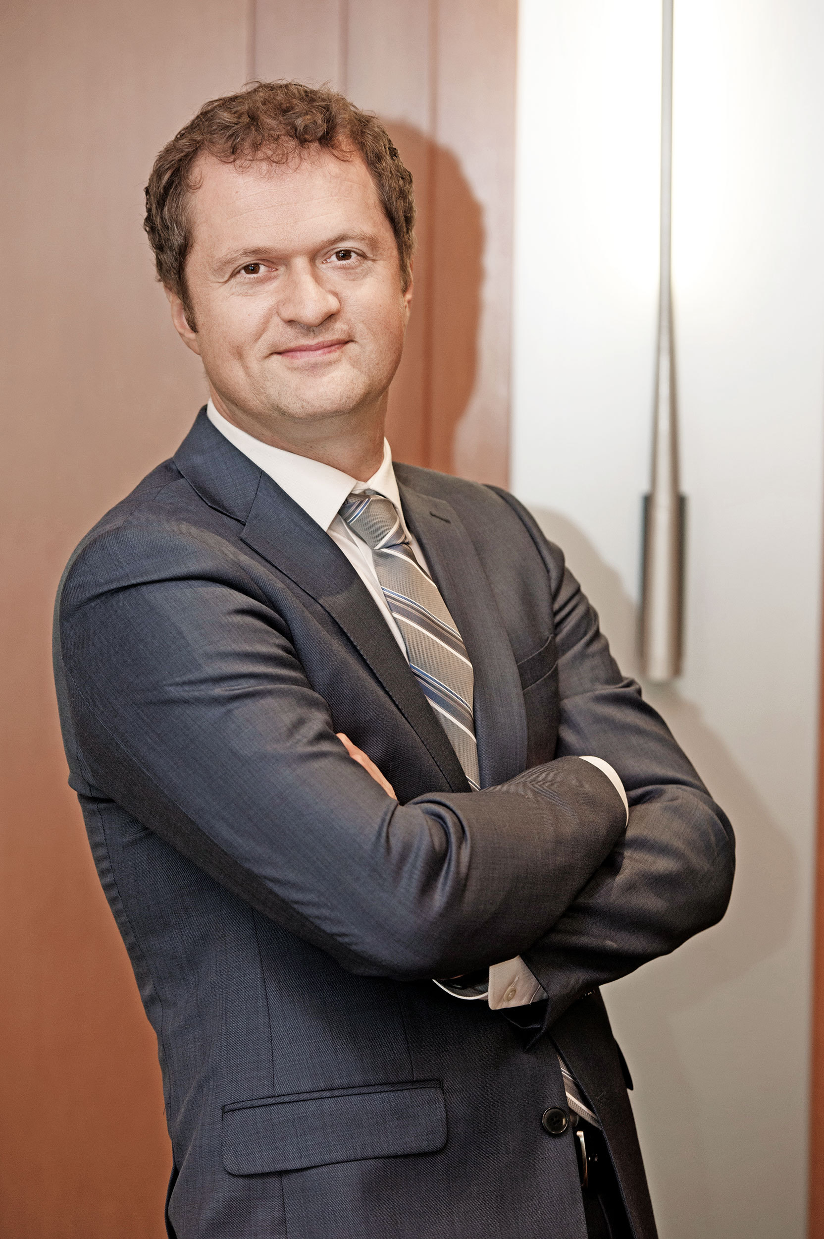 100 Cei mai admirați CEO din România 2021. Vladimir Sterescu, Country Manager & SVP EMEA, CGS România - 100