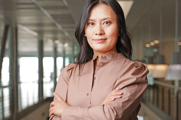 100 Cei mai admirați CEO din România 2021. Amanda Zhang, CEO, Mercedes-Benz România - 073