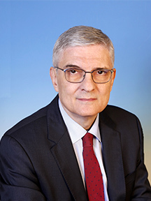 Academicianul Daniel Dăianu despre războiul din Ucraina: Multora nu le place să vorbească despre sfere de influențe, dar în lumea reală Realpolitk operează. Confruntarea economică și geopolitică se va intensifica pe pământ, în spațiu, pe apă. Această confruntare va avea costuri economice, cu exprimare în viața cetățenilor