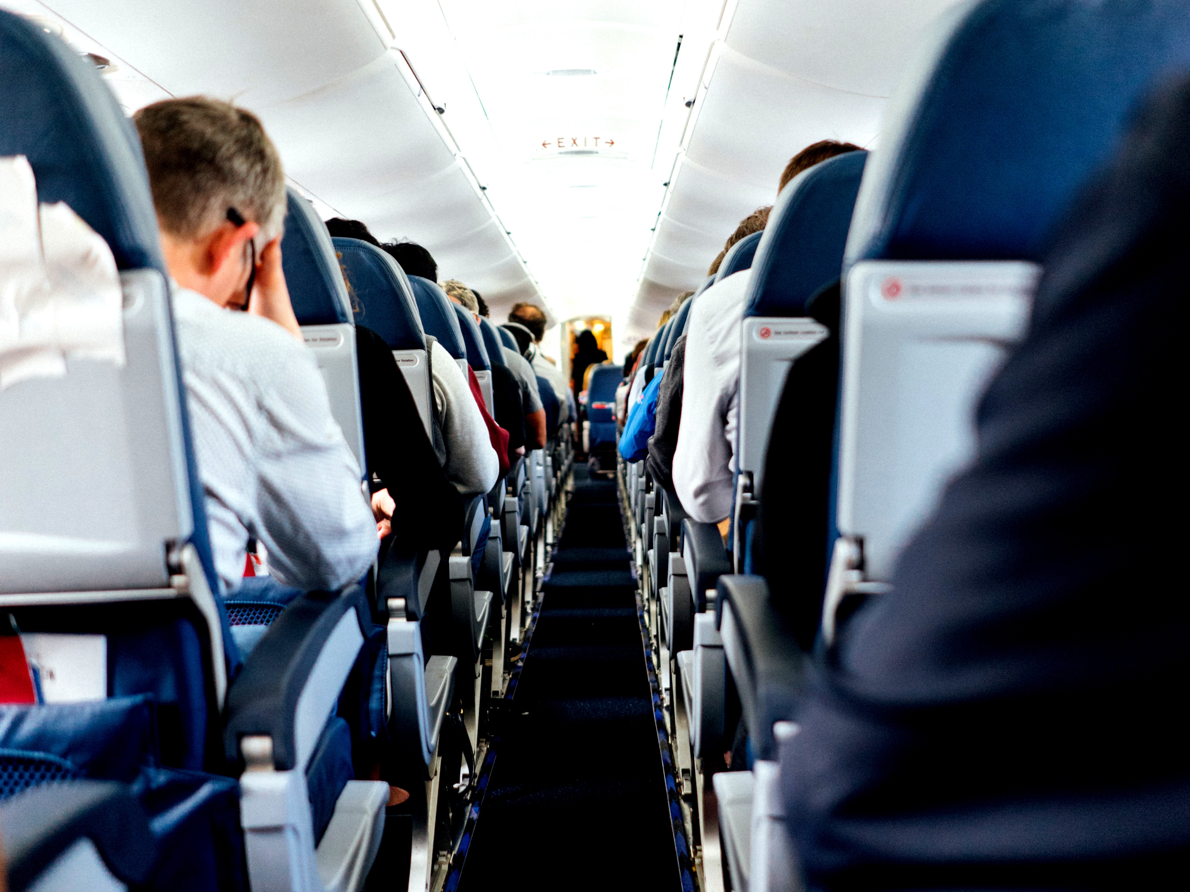 SUA își vor închide în curând spațiul aerian pentru avioanele rusești - presă