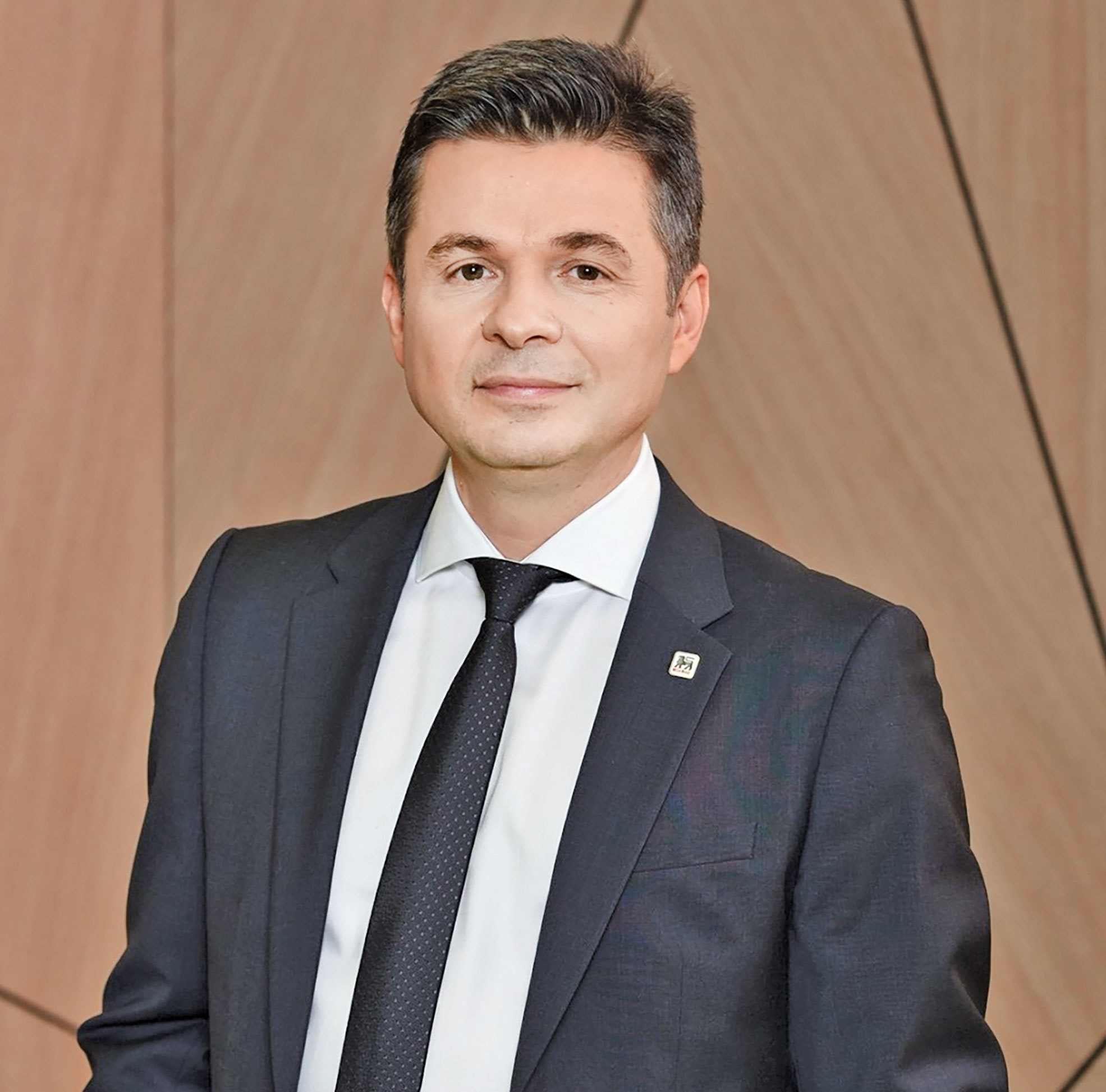 100 Cei mai admirați CEO din România 2021. Mircea Moga, director general, Mega Image - 068