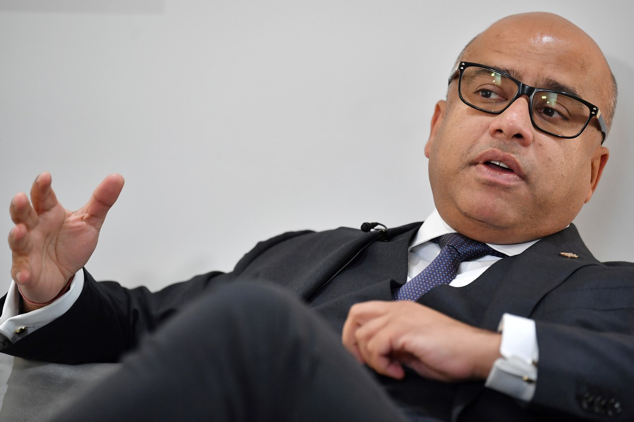 The Guardian, pe urmele lui Sanjeev Gupta, proprietarul Sidex, într-o operațiune controversată de la cea mai mare topitorie din Franța, care face obiectul unei dispute cu unul dintre creditori