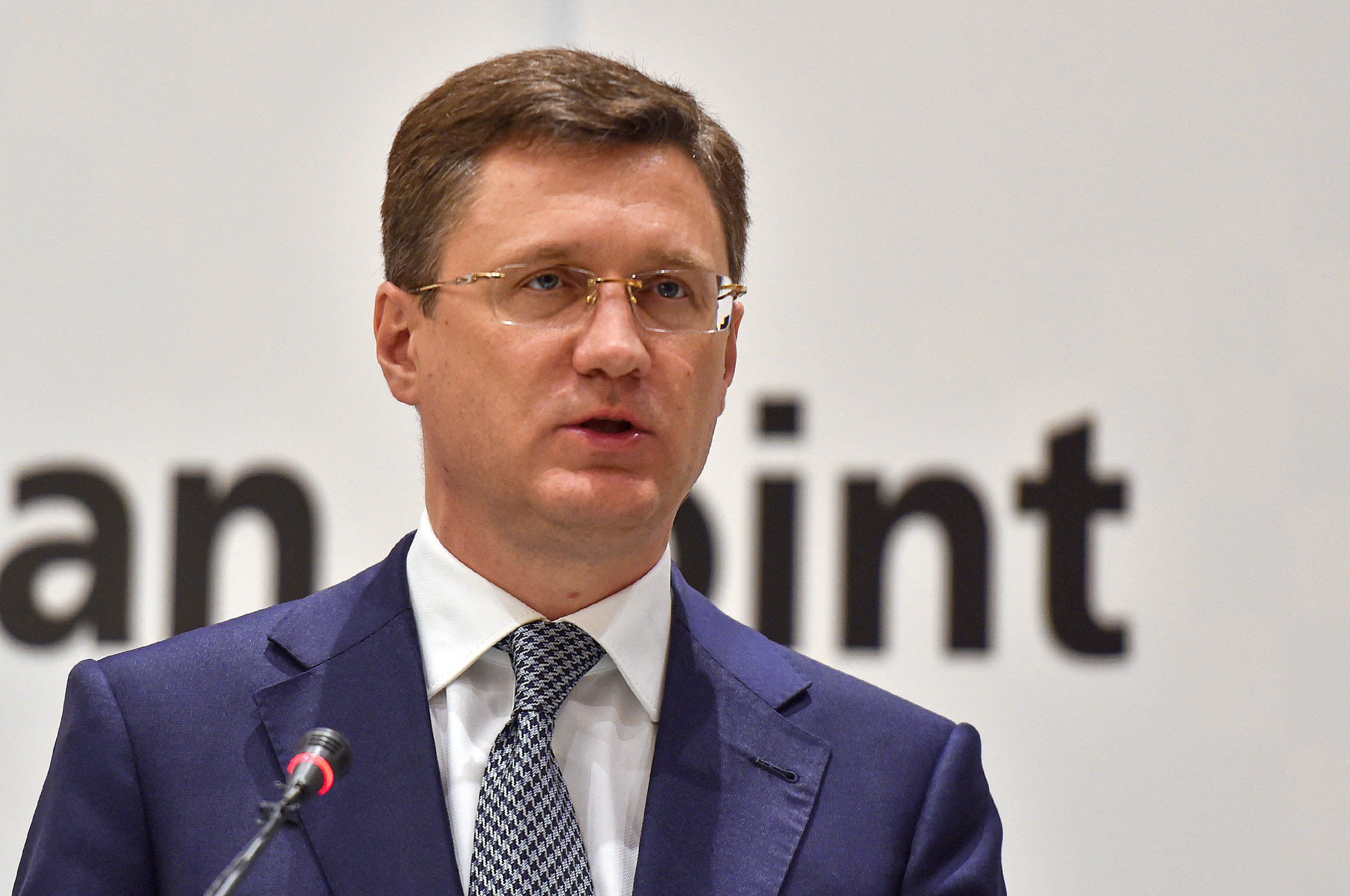 Rusia avertizează: înlocuirea petrolului rusesc în Europa ar dura mai mult de un an. Interzicerea importurilor de petrol rusesc ar duce la consecințe catastrofice și ar împinge prețul la peste 300 de dolari pe baril