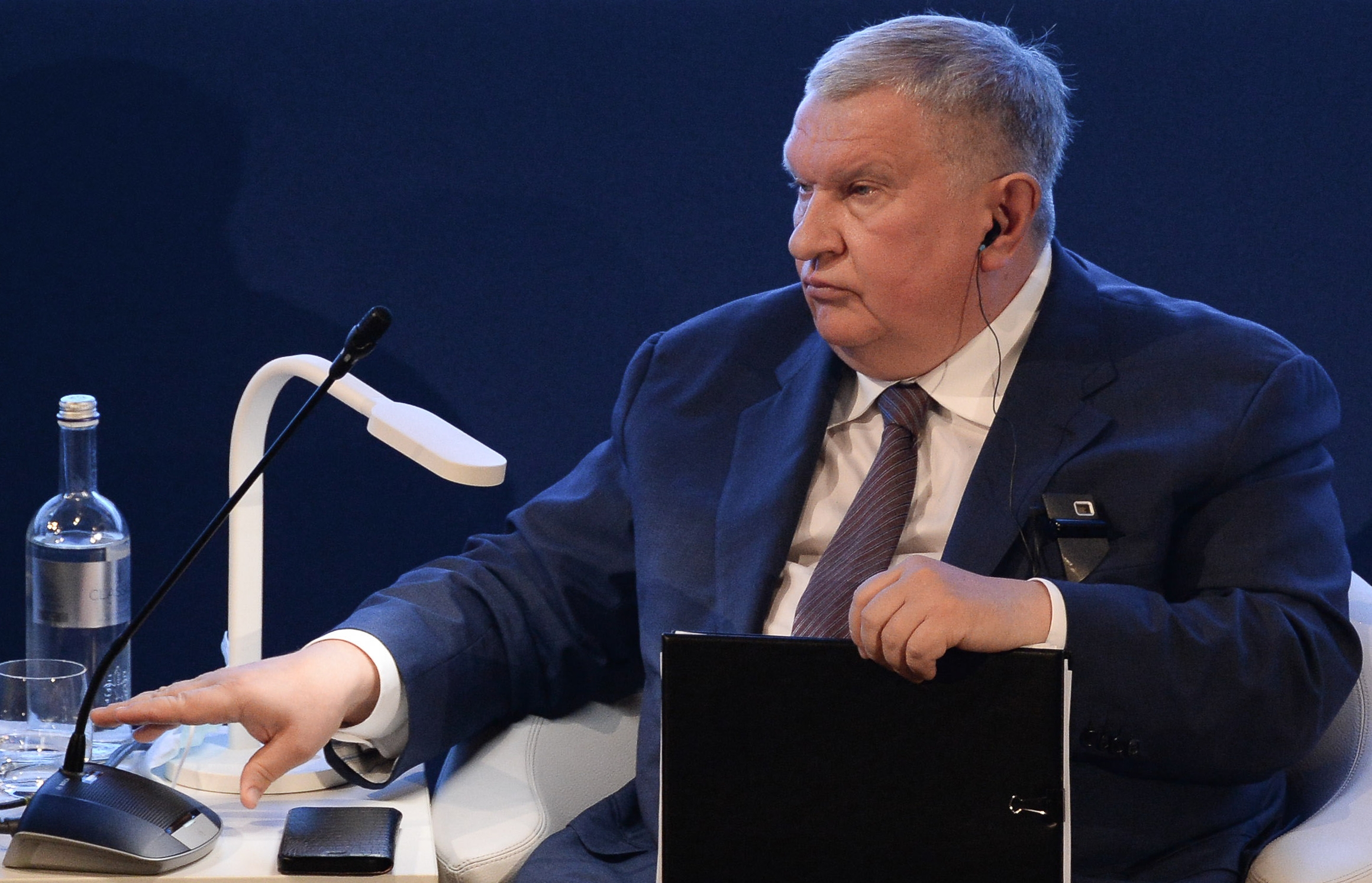 Statele Unite vor impune sancțiuni împotriva mai multor oligarhi ruși