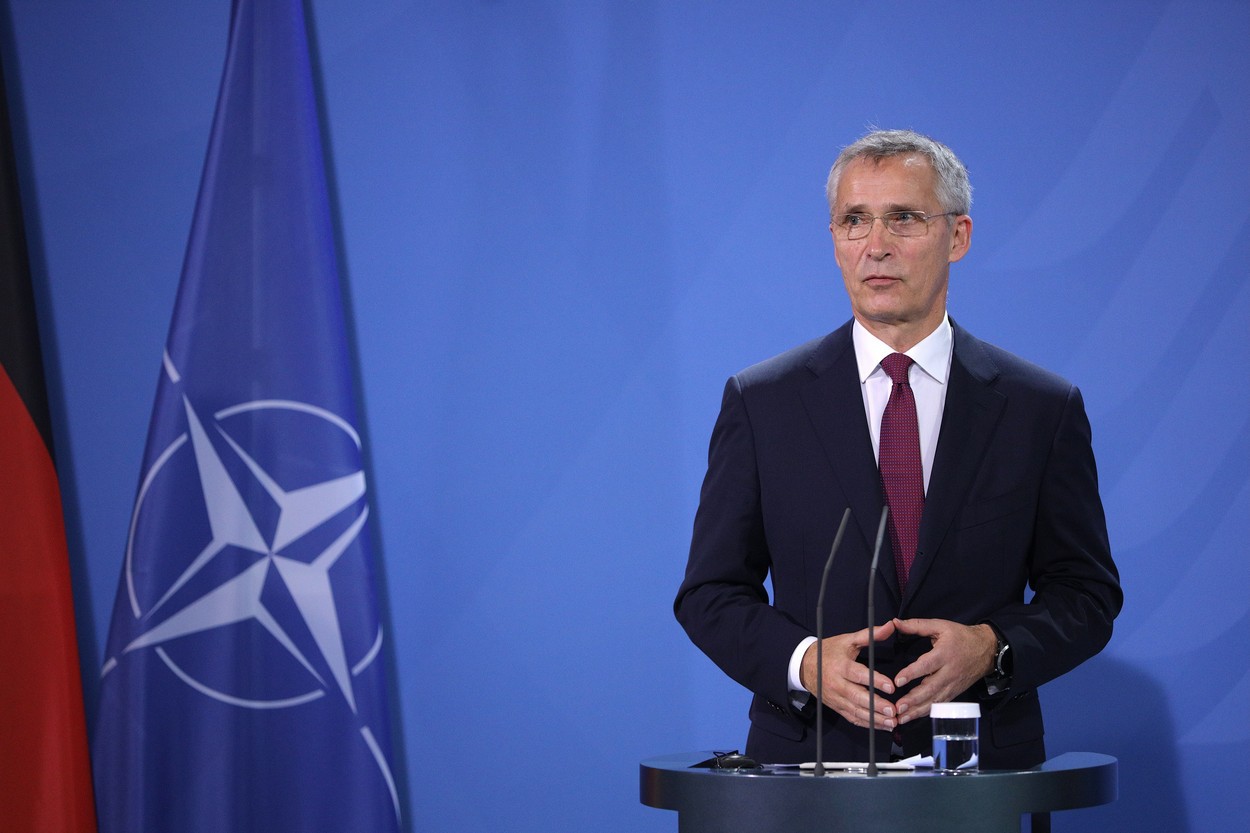 Mandatul lui Jens Stoltenberg la șefia NATO a fost prelungit cu un an