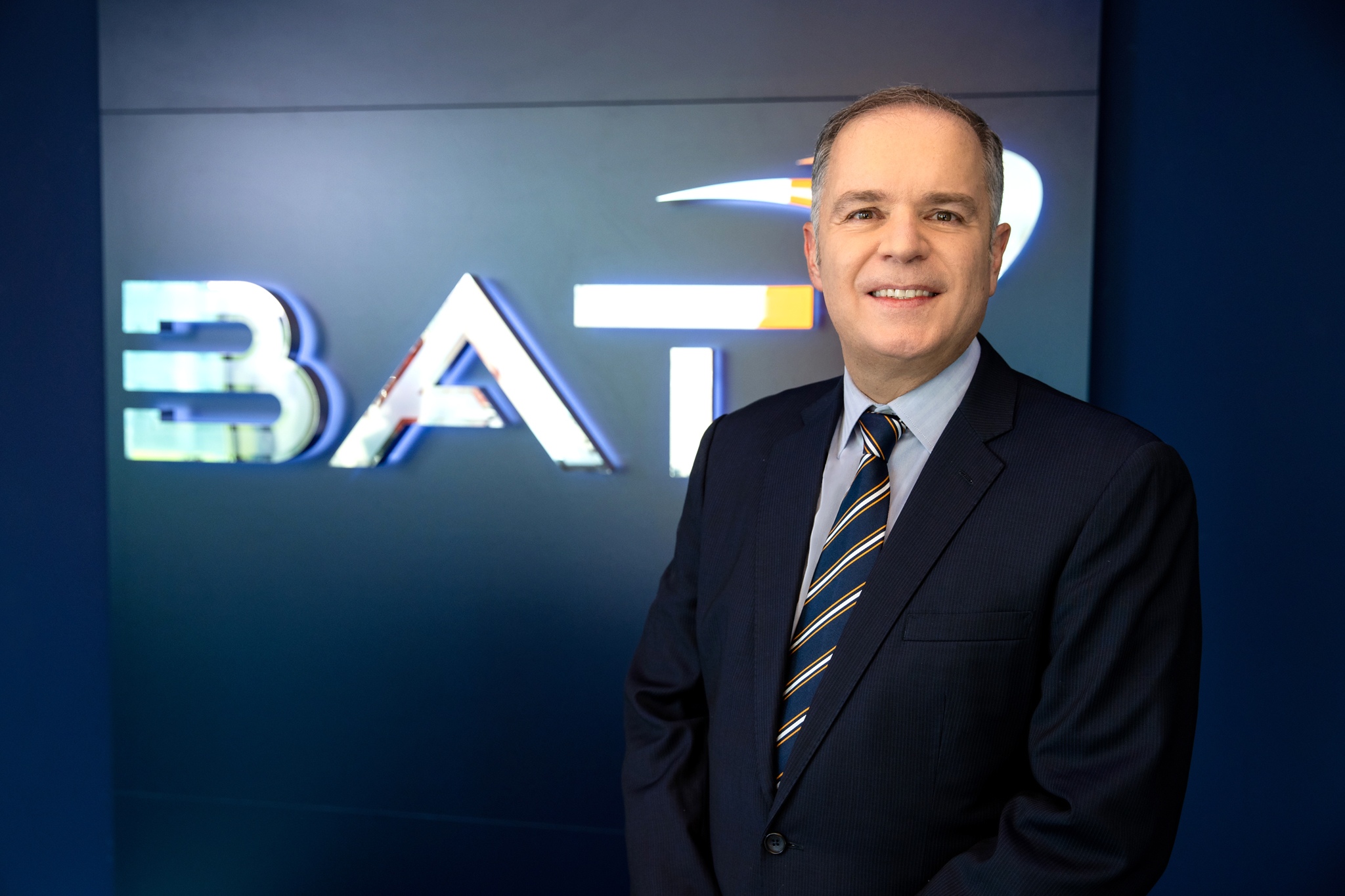 Producătorul de țigări BAT, cel mai mare jucător de pe piața locală a tutunului, a plătit taxe de 11 mld. lei (2,2 mld. euro) la bugetul de stat în 2021, plus 10% an/an