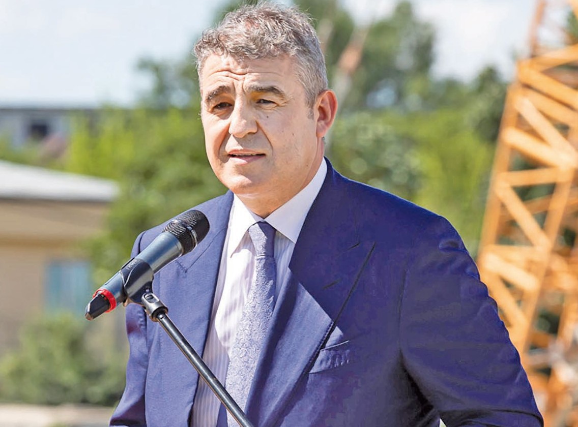 Iulian Dascălu pariază peste 500 mil. euro pe un amplu proiect de reconversie urbană în Cluj, pe terenul platformei industriale Carbochim. Lucrările de construcție sunt estimate să înceapă în prima parte a anului viitor