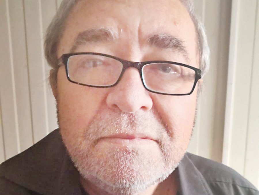 Profil de investitor. Cum a ajuns un pensionar care este și taximetrist să investească la Bursa de la București