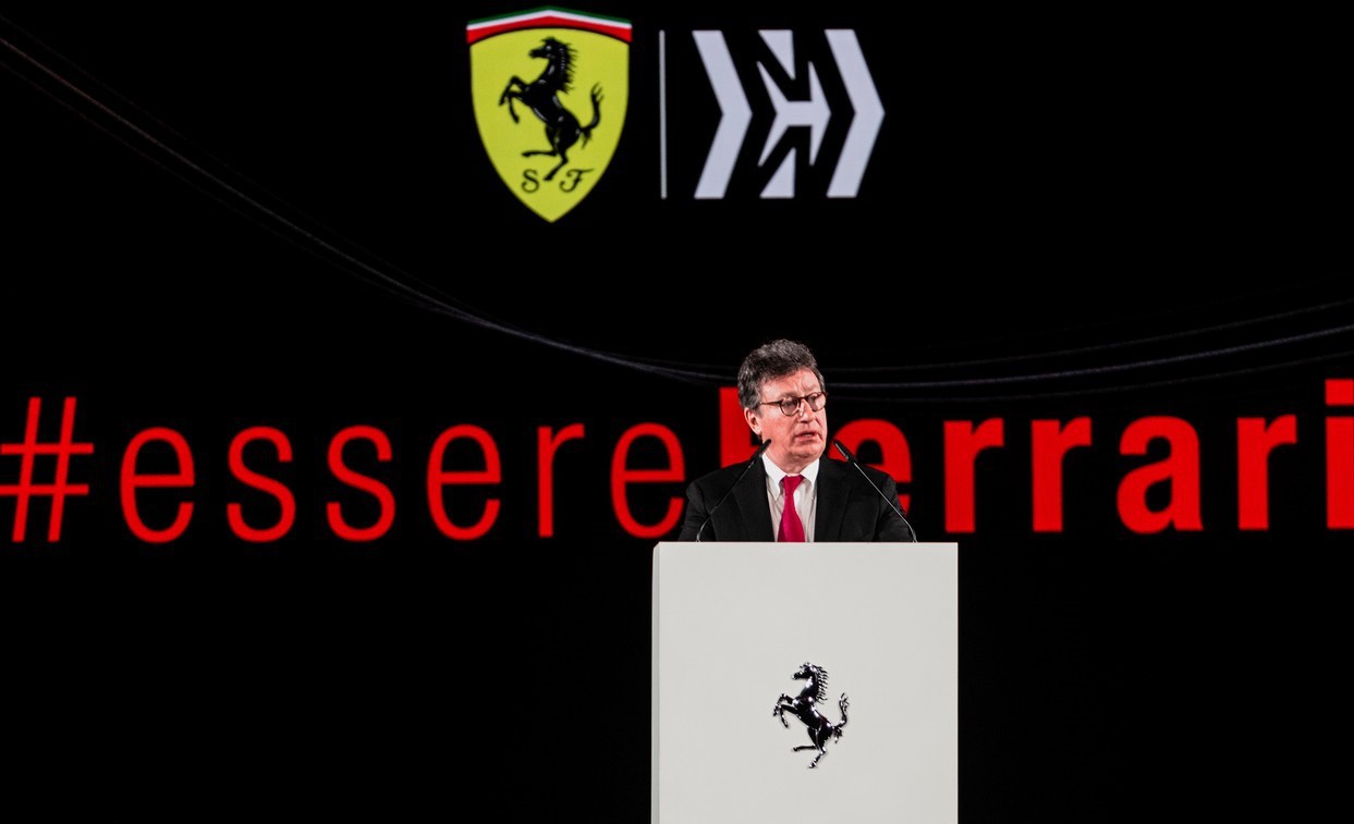 Ferrari recheamă în service mii de mașini din cauza unor probleme la sistemul de frânare
